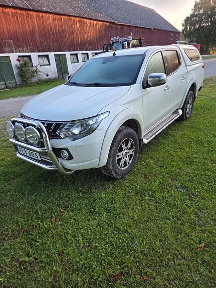 Mitsubishi L200 2017 photo 4