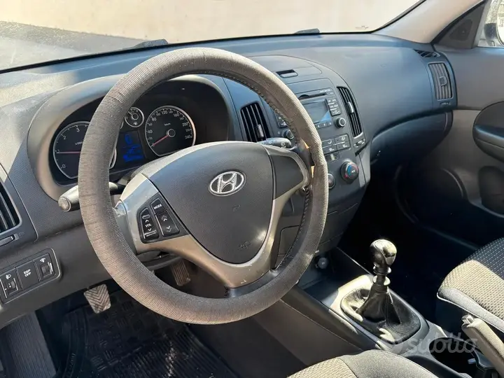 Hyundai I30 2009 photo 4