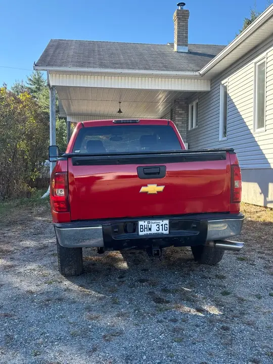 Chevrolet Silverado 2011 photo 4