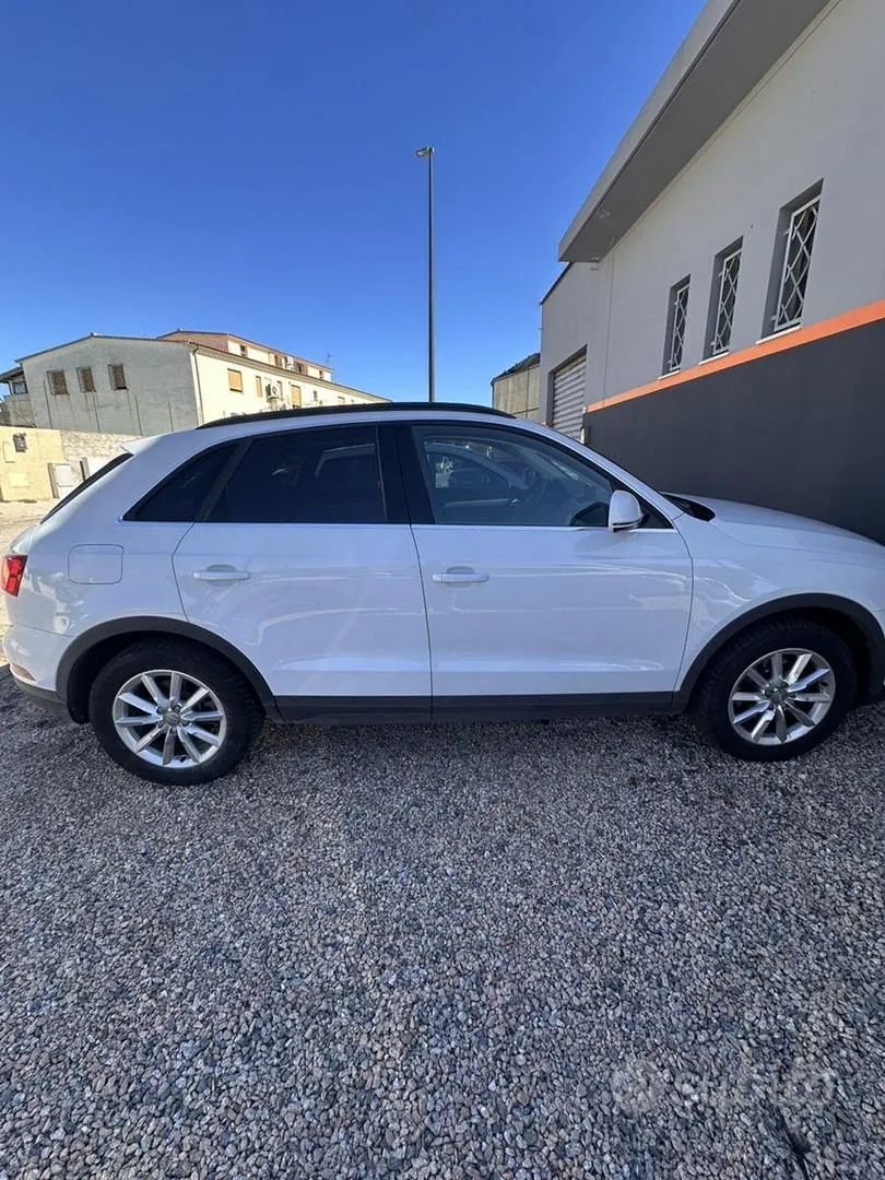 Audi Q3 2016 photo 5