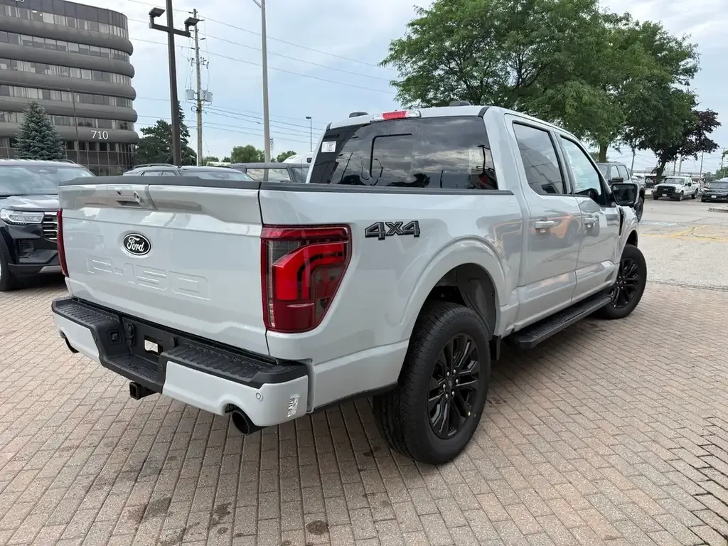 Ford F-150 2026 photo 3