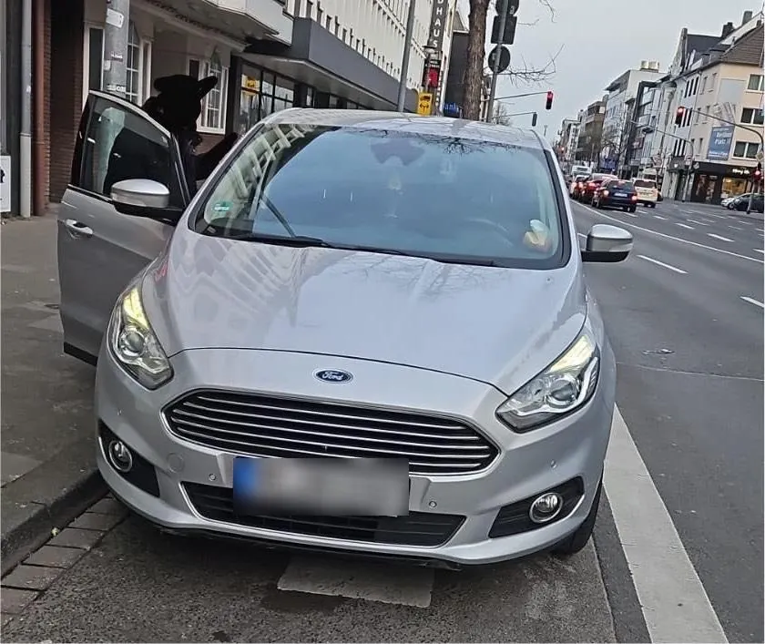 Ford S-Max