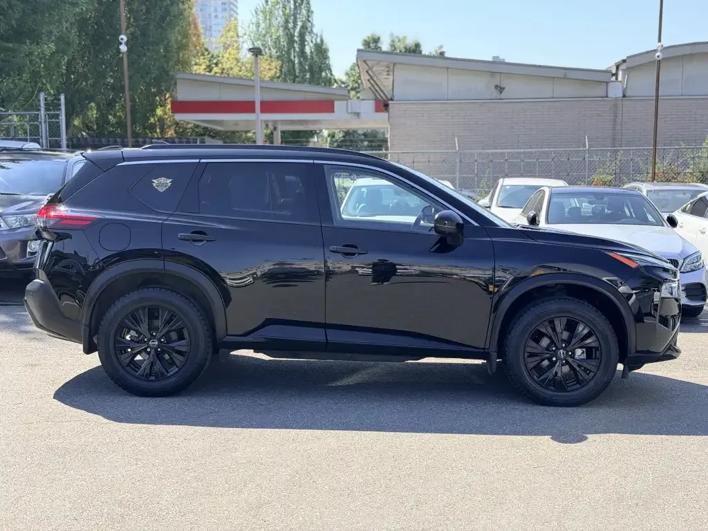 Nissan Rogue 2023 photo 4