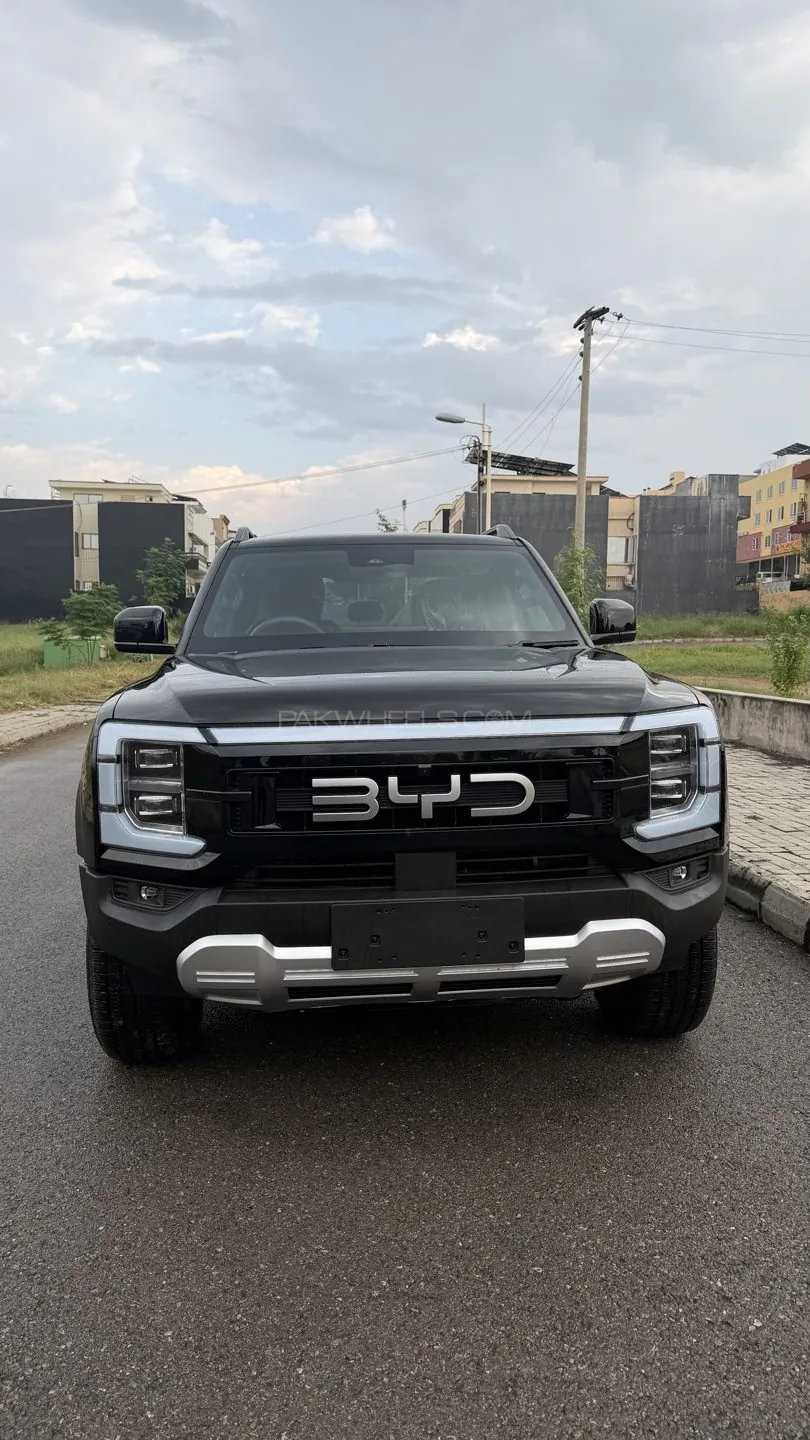 BYD Shark 6