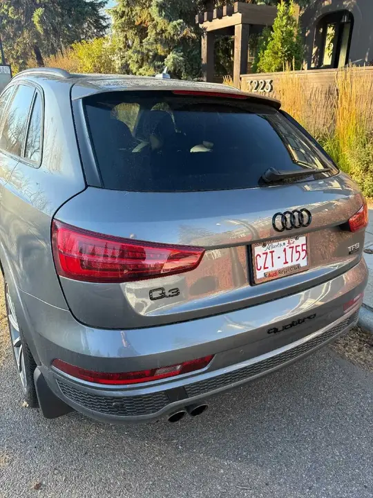 Audi Q3 2016 photo 2