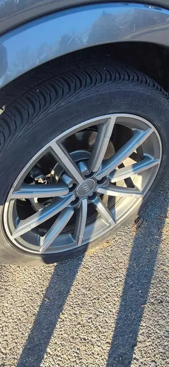 Audi Q3 2016 photo 4