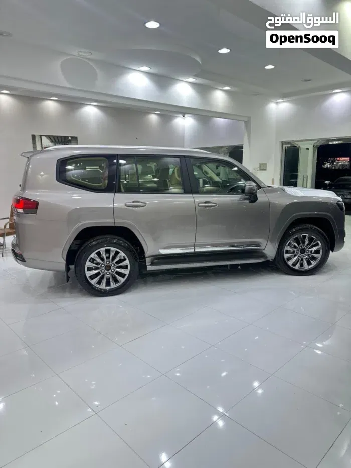 Toyota Land Cruiser 2026 photo 4