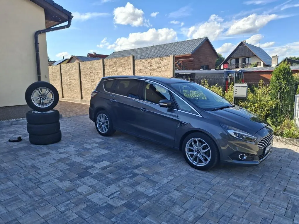 Ford S-Max 2019 photo 4