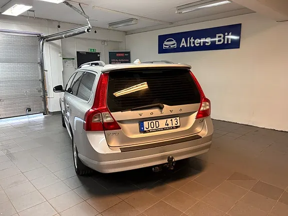 Volvo V70 2011 photo 5