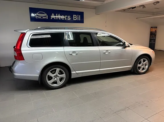 Volvo V70 2011 photo 4