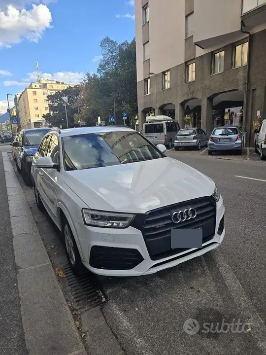 Audi Q3 2015 photo 2