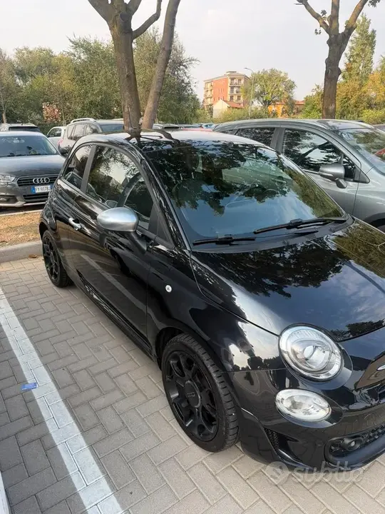 Fiat 500 2020 photo 2