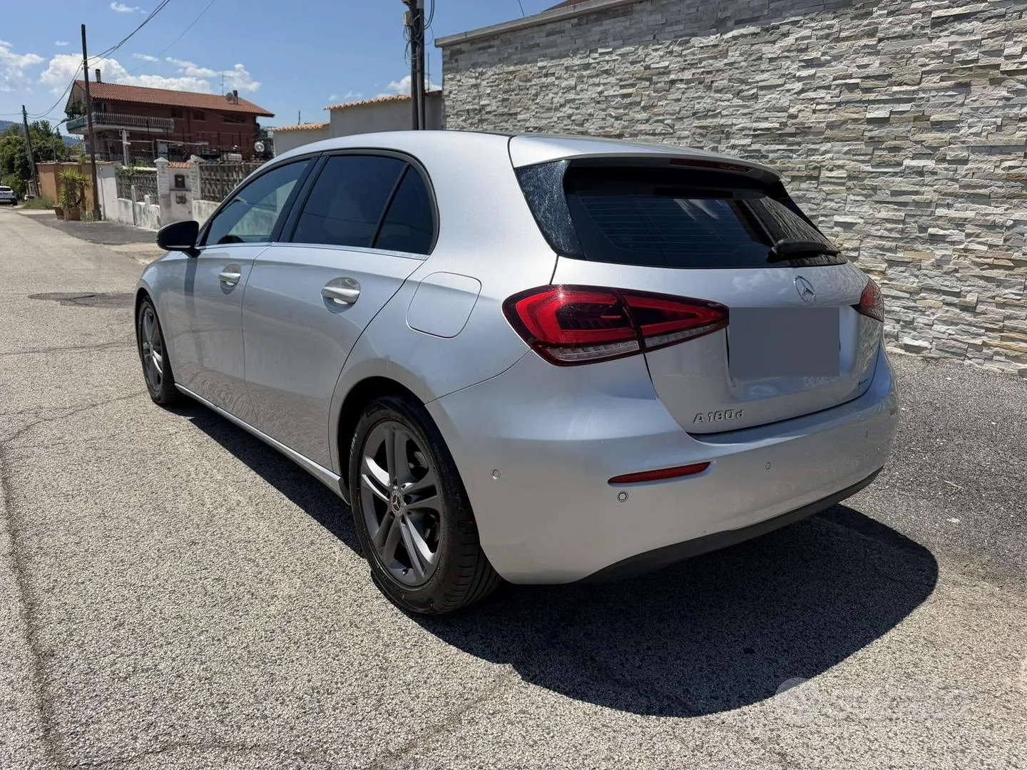 Mercedes-Benz A 180D 2019 photo 3