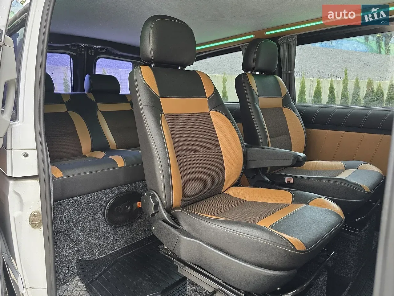 Mercedes-Benz Vito 2013 photo 2