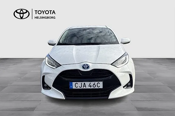 Toyota Yaris 2023 photo 3
