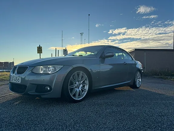 BMW 335I 2010 photo 4