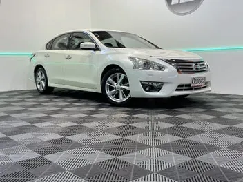 Nissan Altima 2015 photo 2