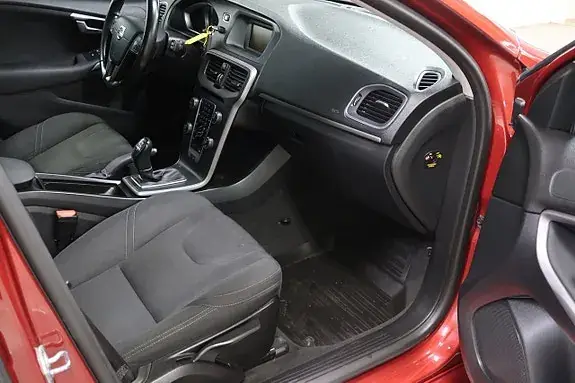 Volvo V40 2016 photo 5