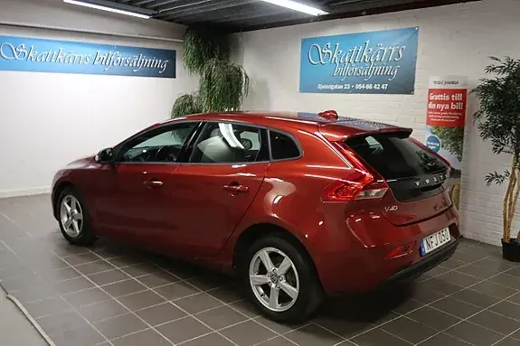 Volvo V40 2016 photo 2
