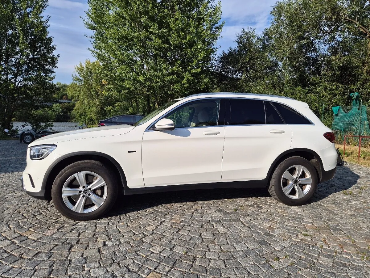 Mercedes-Benz Glc 2020 photo 2