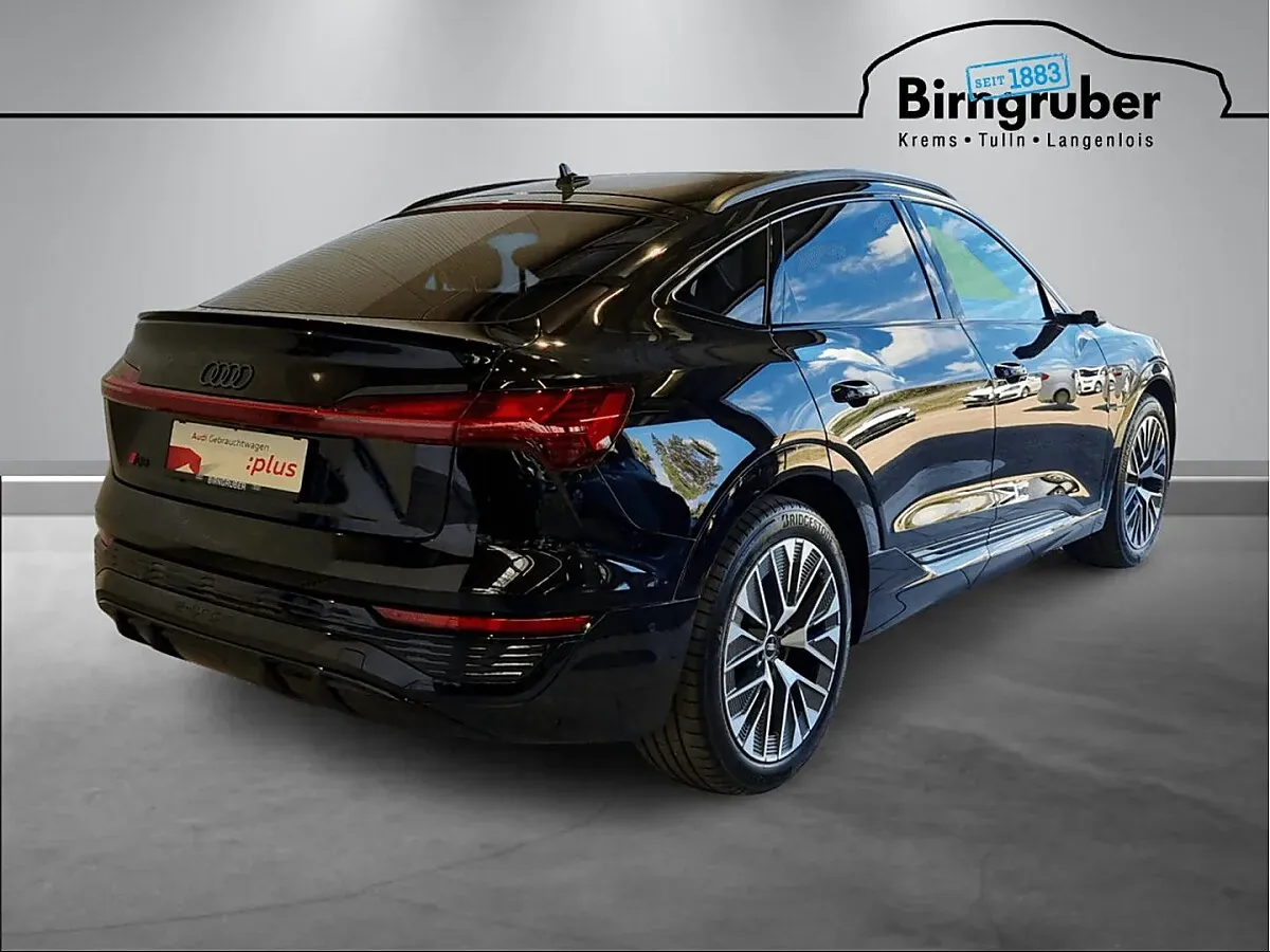 Audi Q8 2023 photo 3