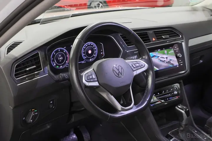 Volkswagen Tiguan Allspace 2023 photo 5