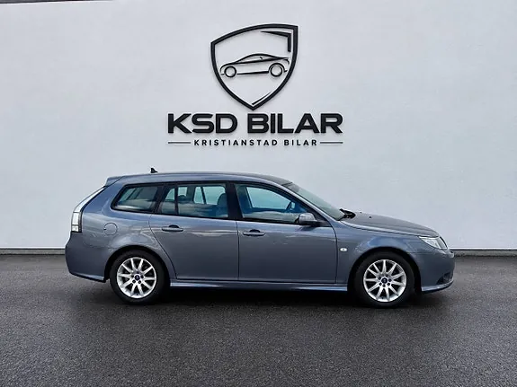 Saab 9-3 2010 photo 4
