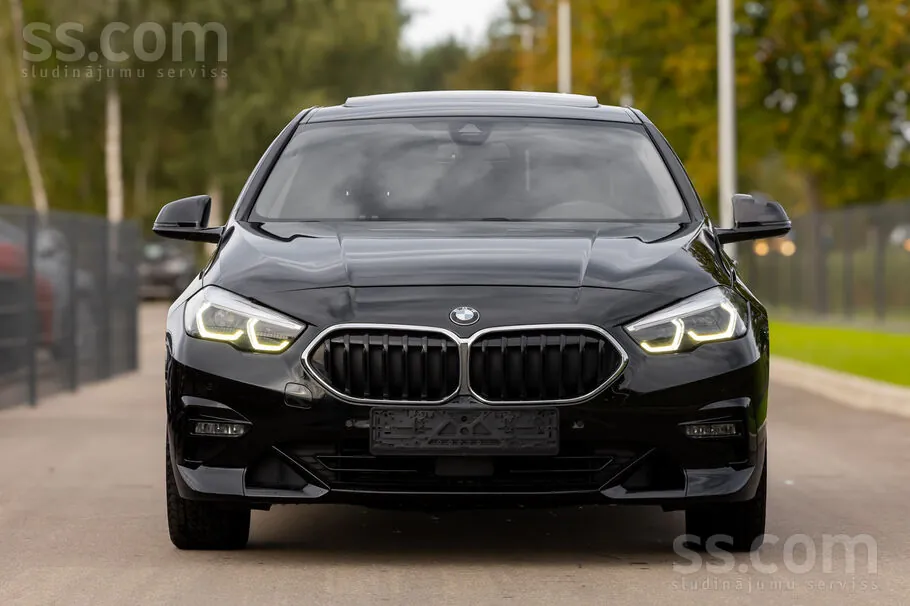 BMW 218I 2020 photo 2