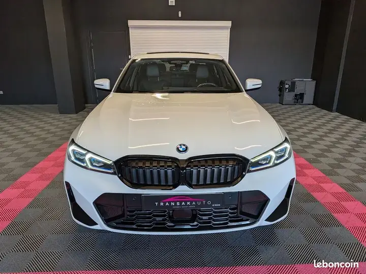 BMW Série 3 2023 photo 2