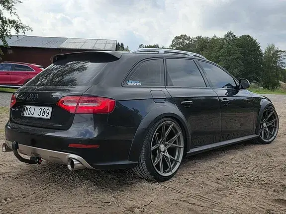 Audi A4 Allroad 2013 photo 4