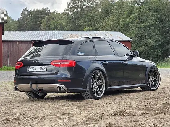 Audi A4 Allroad 2013 photo 3