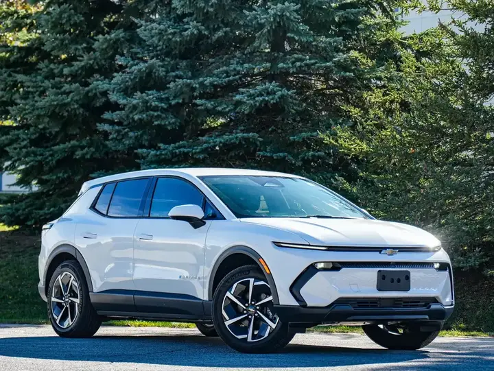 Chevrolet Equinox 2027 photo 2