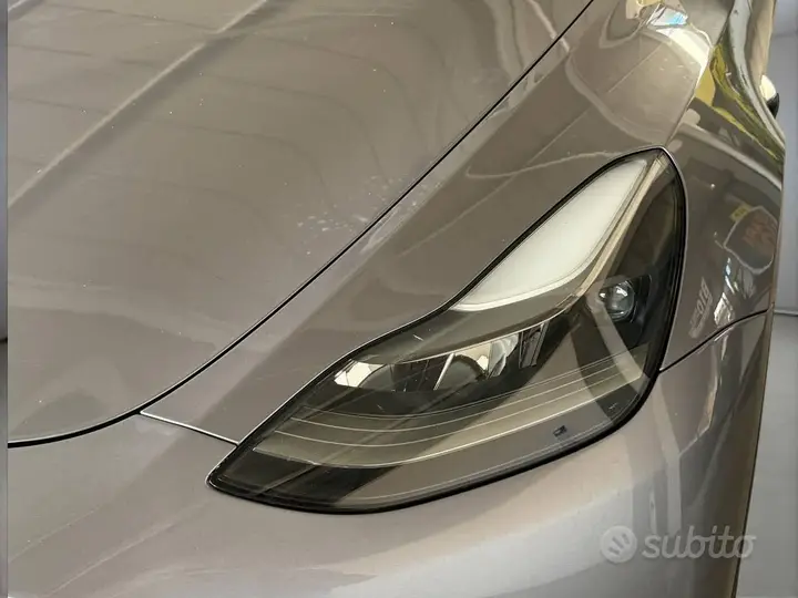 Tesla Model Y 2023 photo 5