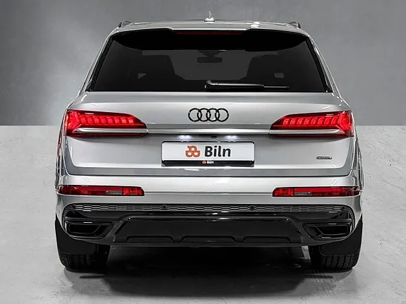 Audi Q7 2021 photo 5