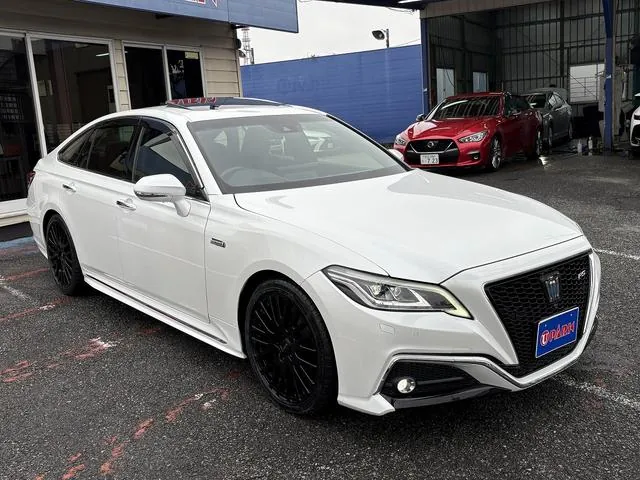 Toyota Crown Hybrid Rs 2021 photo 3