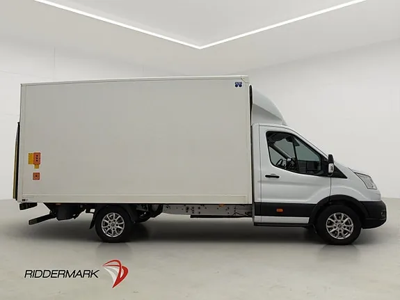 Ford Transit 2022 photo 2