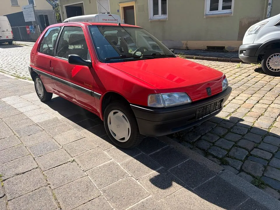 Peugeot 106