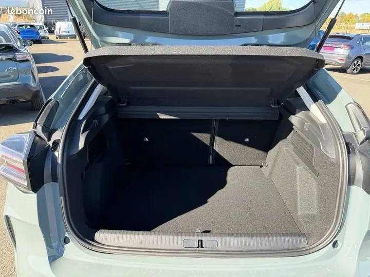 Citroen C4 2026 photo 5
