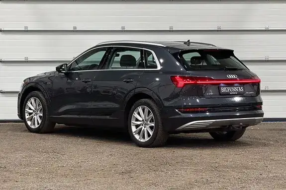 Audi E-Tron 2020 photo 4
