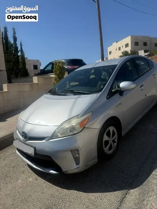 Toyota Prius 2014 photo 2