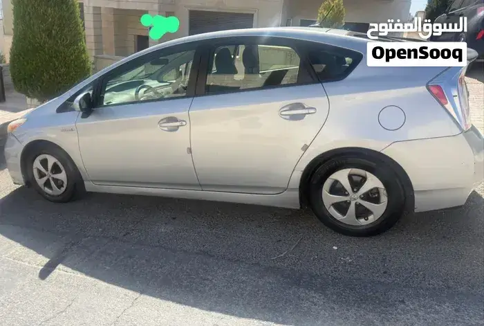 Toyota Prius 2014 photo 4