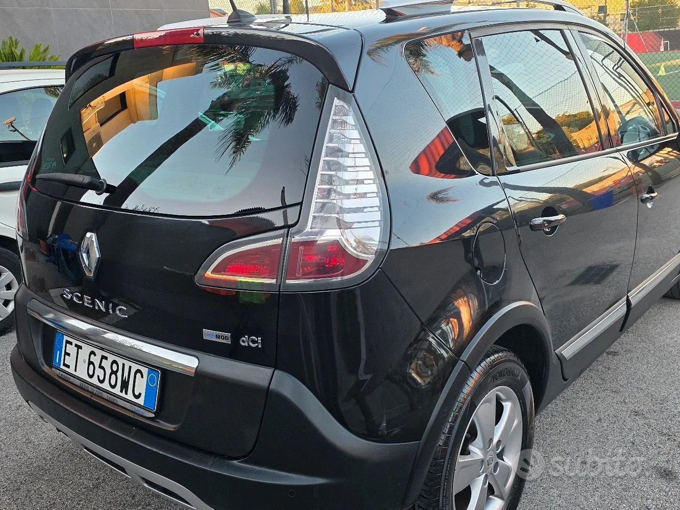 Renault Scenic 2014 photo 5