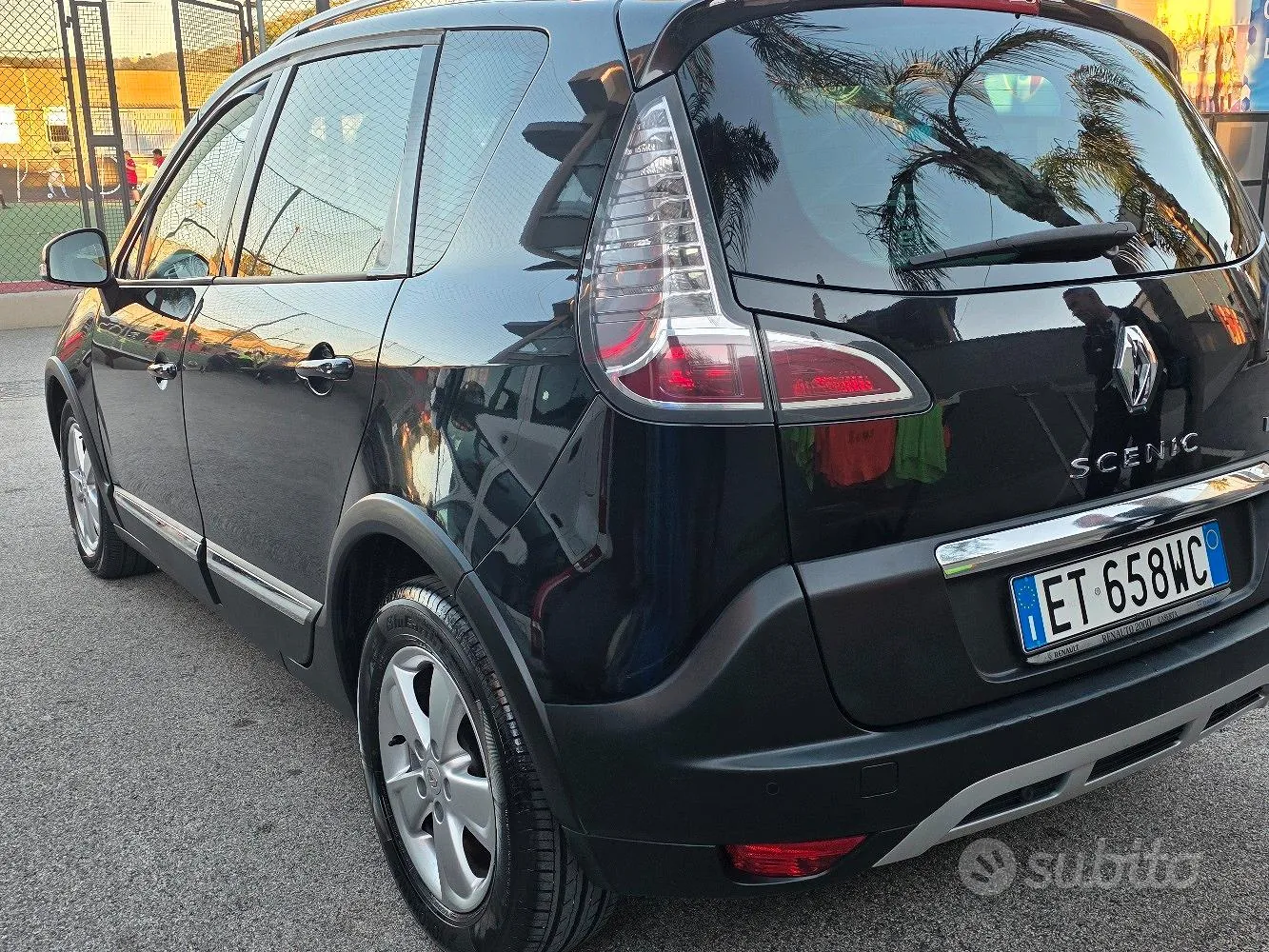 Renault Scenic 2014 photo 4