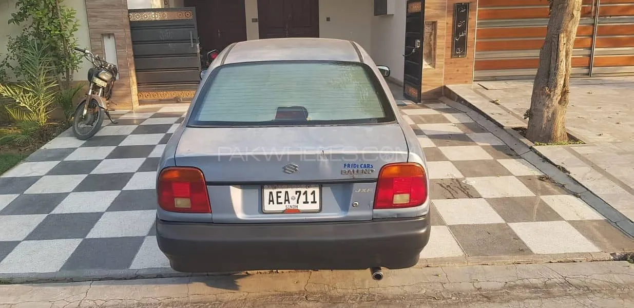 Suzuki Baleno