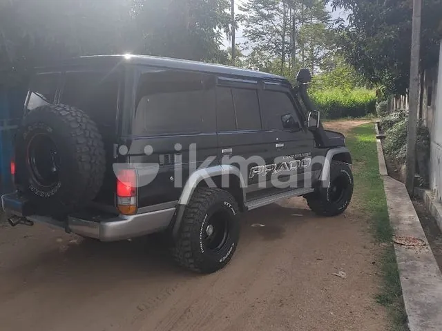 Toyota Land Cruiser Prado 1987 photo 4