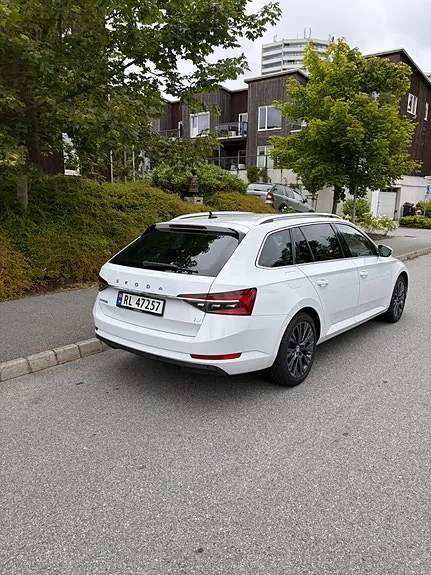 Skoda Superb 2020 photo 5