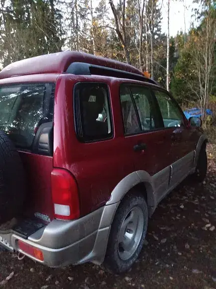 Suzuki Grand Vitara 2001 photo 2