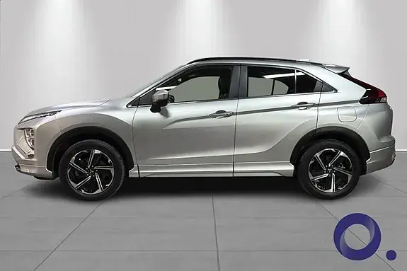 Mitsubishi Eclipse Cross 2021 photo 2