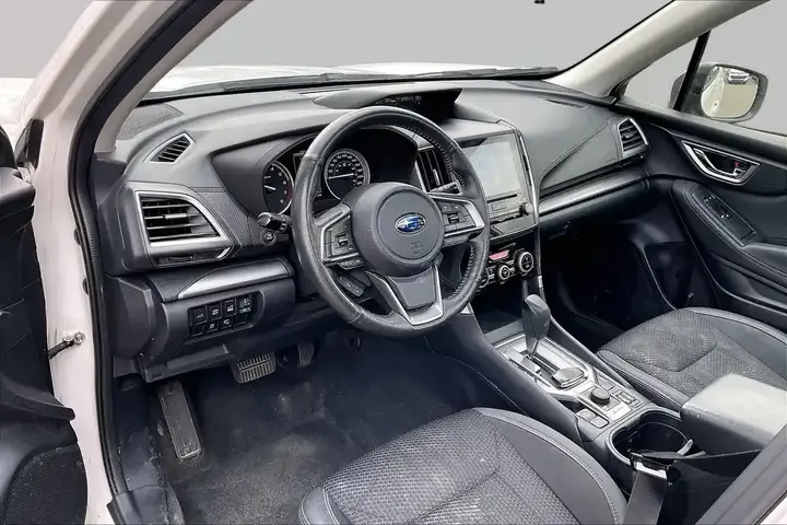 Subaru Forester 2023 photo 2