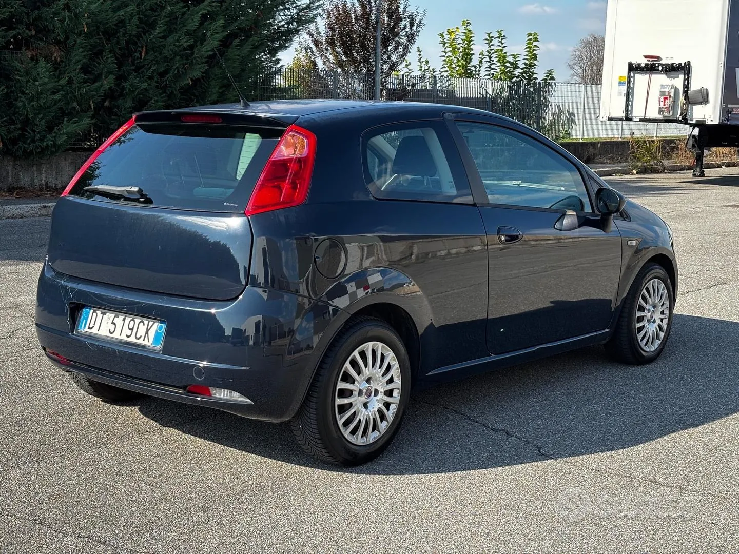 Fiat Grande Punto 2008 photo 4